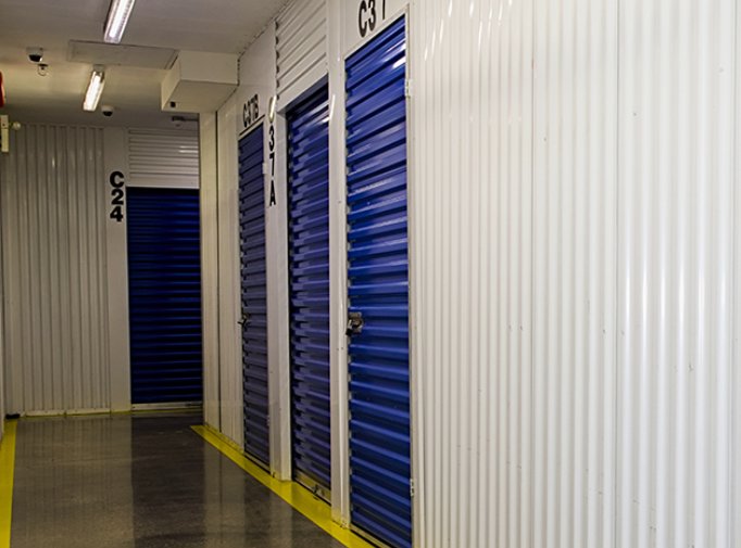 Multiple storage units with ample space and good lighting